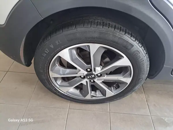Kia Stonic 2020 - 14990 EUR, 41765 km - AUTO.MOTO.pt - 41765km - foto 34 de 34
