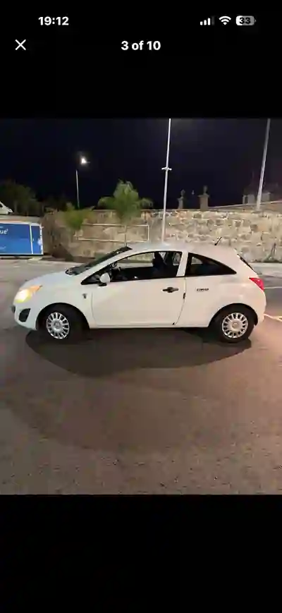 Opel Corsa 2011 - 1900 EUR, 274000 km - foto 2 de 9