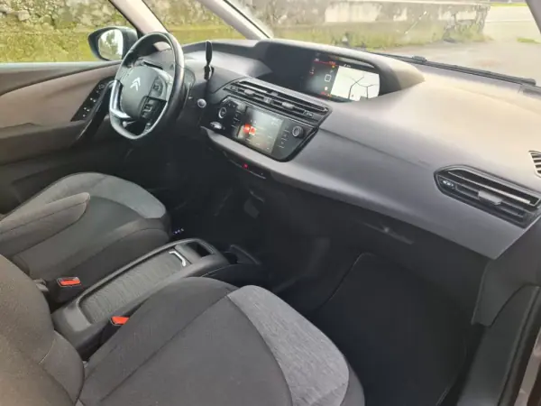 Citroën C4 Spacetourer 2020 - 17990 EUR, 169000 km - AUTO.MOTO.pt - 169000km - foto 14 de 39