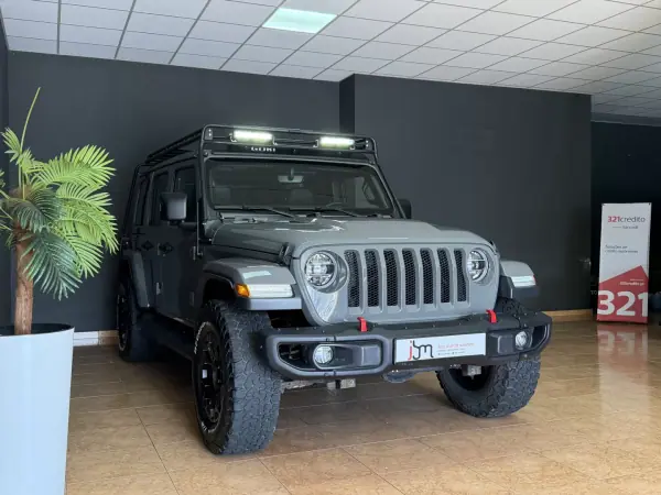 Jeep Wrangler Unlimited 2019 — foto 2 de 22