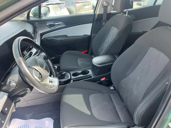 Kia Sportage 2023 - 24500 EUR, 65000 km - AUTO.MOTO.pt - 65000km - foto 16 de 20