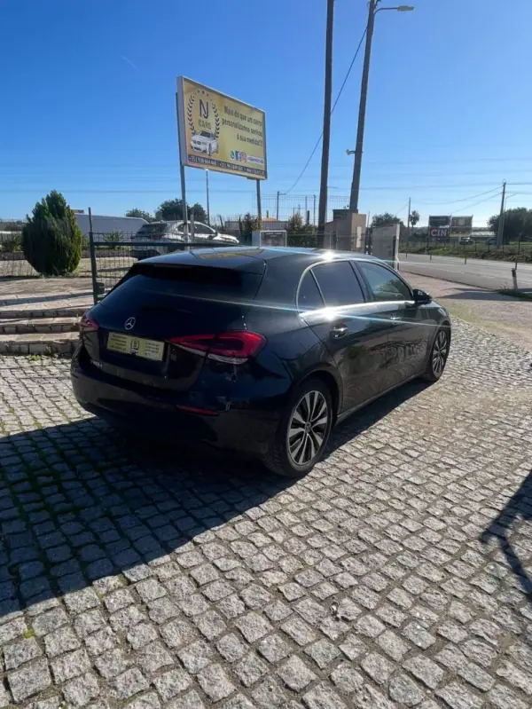 Mercedes-Benz A 180 2021 - 25900 EUR, 110260 km - AUTO.MOTO.pt - 110260km - foto 5 de 15