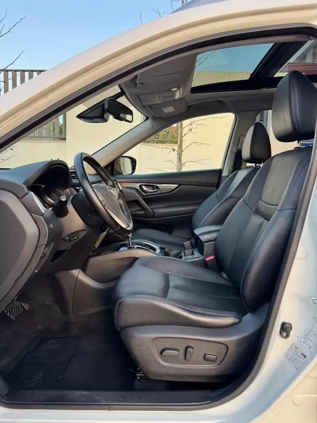 Nissan X-Trail 2014 - 16950 EUR, 99000 km - 99000km - foto 10 de 39
