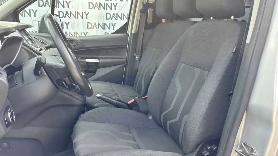 Ford Transit Connect 2018 - 15900 EUR, 115000 km - 115000km - foto 8 de 8
