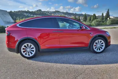 Tesla Model X 2020 — foto 6 de 24