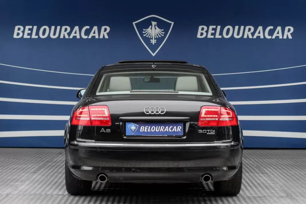 Audi A8 2010 - 19000 EUR, 242336 km - AUTO.MOTO.pt - 242336km - foto 5 de 15