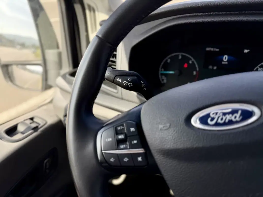 Ford Transit 2024 - 40950 EUR, 64000 km - AUTO.MOTO.pt - 64000km - foto 19 de 24