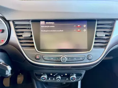 Opel Crossland X 2019 - 13990 EUR, 73489 km - AUTO.MOTO.pt - 73489km - foto 16 de 22