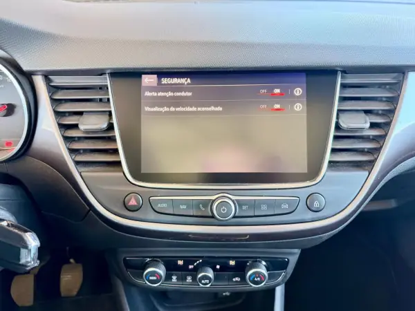Opel Crossland X 2019 - 13990 EUR, 73489 km - AUTO.MOTO.pt - 73489km - foto 16 de 22