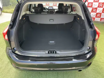 Ford Focus SW 2019 - 13990 EUR, 158295 km - AUTO.MOTO.pt - 158295km - foto 20 de 20