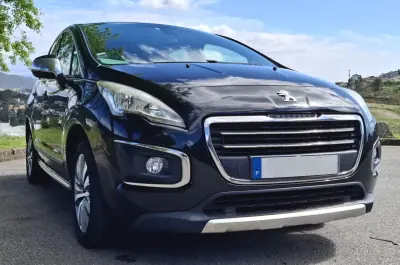 Peugeot 3008 2015 - 11950 EUR, 215000 km - AUTO.MOTO.pt - 215000km - foto 4 de 11