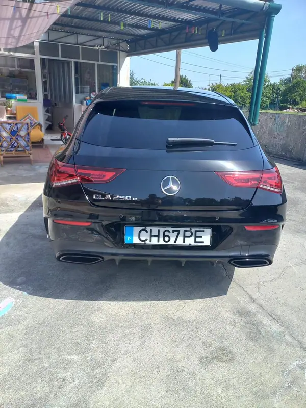 Mercedes-Benz CLA 250 2021 — foto 3 de 4
