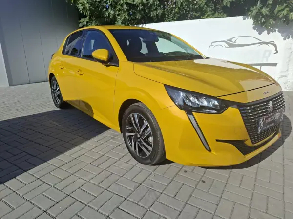 Peugeot 208 2021 - 13565 EUR, 71607 km - AUTO.MOTO.pt - 71607km - foto 32 de 37