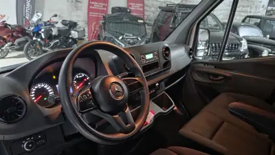 Mercedes-Benz Sprinter 316 Cdi 7G-tronic C/Iva 2018 - 27950 EUR, 160304 km - AUTO.MOTO.pt - 160304km - foto 23 de 34