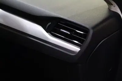 Ford Focus SW 2019 - 13900 EUR, 160000 km - AUTO.MOTO.pt - 160000km - foto 16 de 32