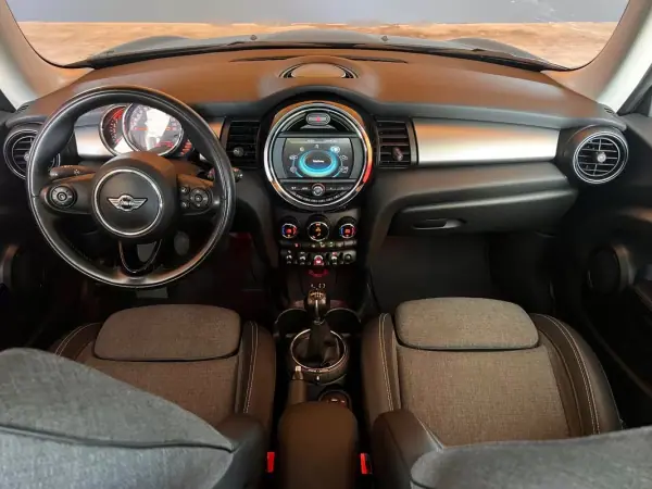 MINI 3 Portas 2015 - 11900 EUR, 63718 km - 63718km - foto 6 de 22