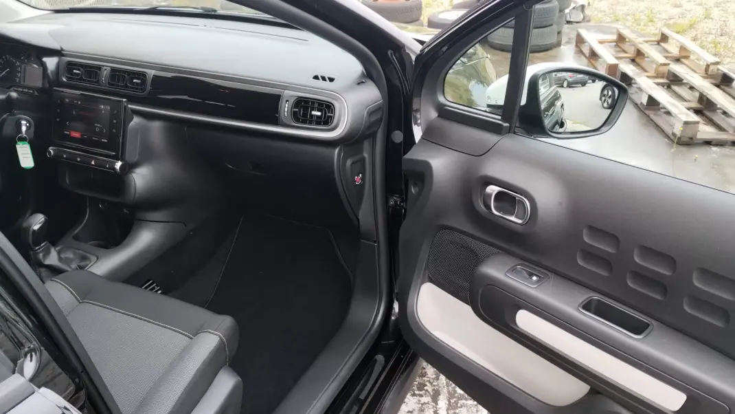 Citroën C3 2021 - 11950 EUR, 50000 km - AUTO.MOTO.pt - 50000km - foto 23 de 31