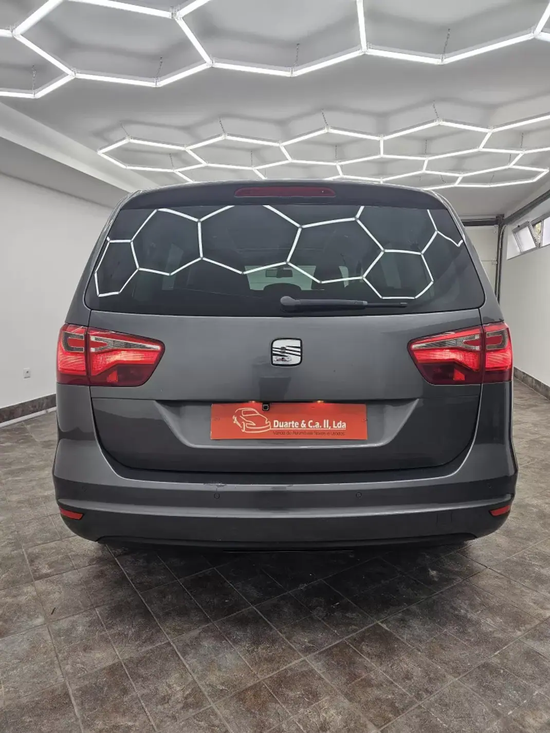 SEAT Alhambra 2011 - 12650 EUR, 216141 km - AUTO.MOTO.pt - 216141km - foto 32 de 51