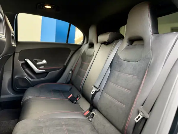 Mercedes-Benz A 180 2019 - 27950 EUR, 79000 km - AUTO.MOTO.pt - 79000km - foto 14 de 32