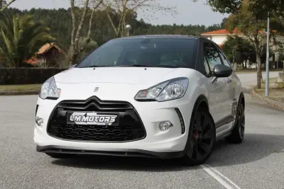 Citroën DS3 2012 - 17900 EUR, 52000 km - AUTO.MOTO.pt - 52000km - foto 2 de 33