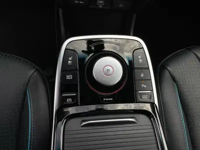 Kia e-Niro 2022 - 22250 EUR, 71631 km - AUTO.MOTO.pt - 71631km - foto 23 de 44