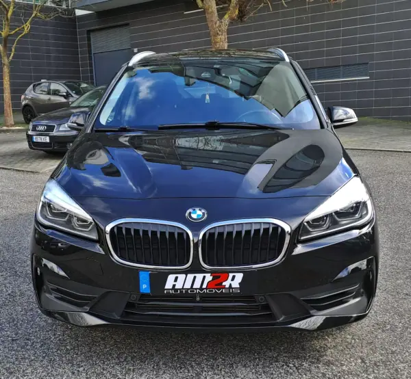 BMW 216 Gran Tourer 2019 - 16500 EUR, 100000 km - AUTO.MOTO.pt - 100000km - foto 2 de 27