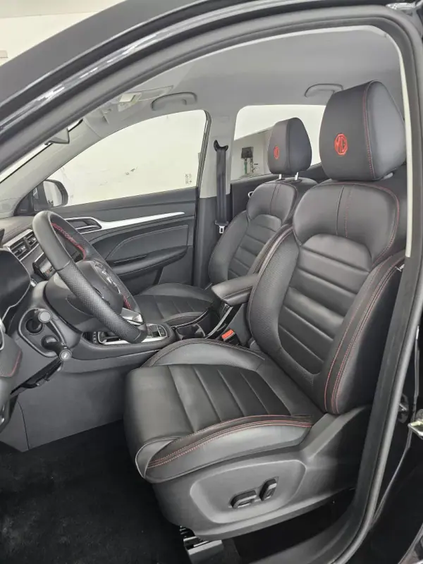 MG ZS 2025 - 23500 EUR, 20197 km - AUTO.MOTO.pt - 20197km - foto 33 de 41