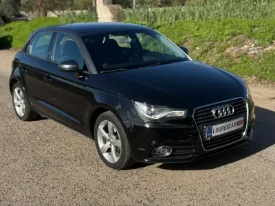 Audi A1 Sportback 2014 - 11500 EUR, 152000 km - AUTO.MOTO.pt - 152000km - foto 33 de 43