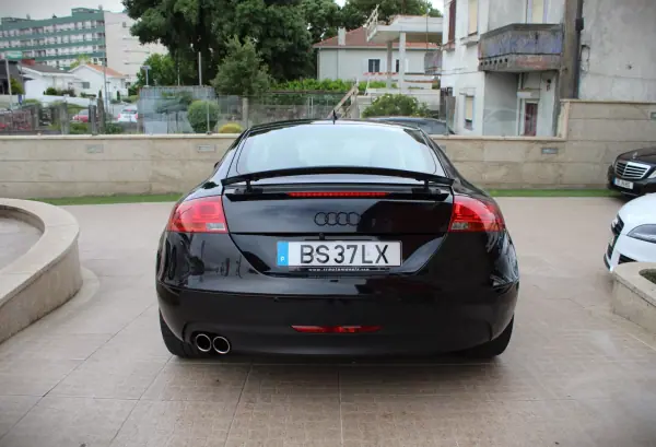 Audi TT Coupé 2009 - 15450 EUR, 207000 km - AUTO.MOTO.pt - 207000km - foto 6 de 24