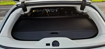 BMW 318 2020 - 28999 EUR, 100000 km - AUTO.MOTO.pt - 100000km - foto 15 de 35