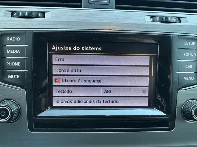 Volkswagen Golf Variant 2015 - 14000 EUR, 161500 km - AUTO.MOTO.pt - 161500km - foto 34 de 55