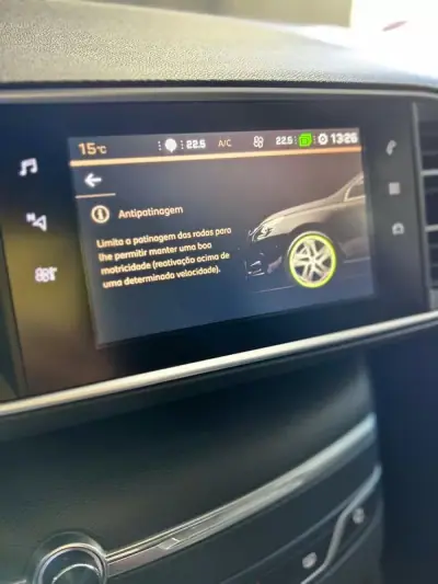 Peugeot 308 SW 2018 - 11500 EUR, 155853 km - AUTO.MOTO.pt - 155853km - foto 22 de 38