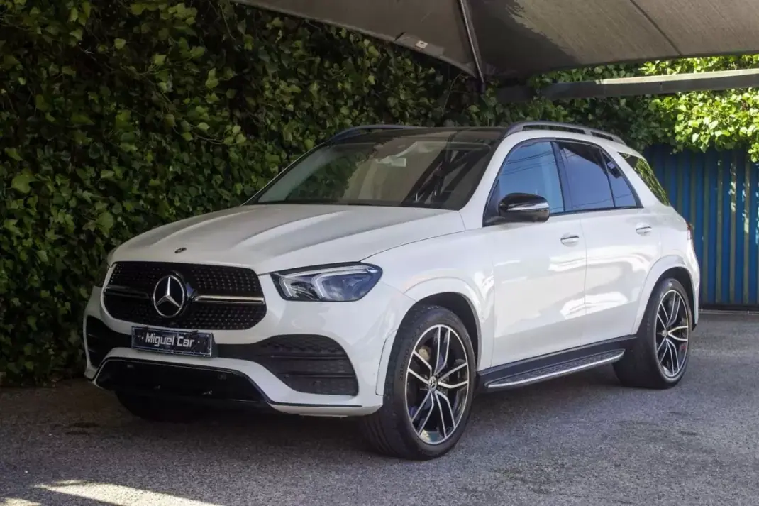 Mercedes-Benz GLE 300 2019 - 56900 EUR, 100700 km - AUTO.MOTO.pt - 100700km - foto 3 de 21