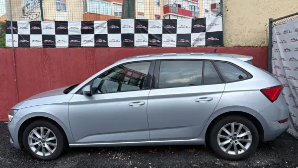 Skoda Scala 2022 - 12900 EUR, 98500 km - AUTO.MOTO.pt - 98500km - foto 3 de 12