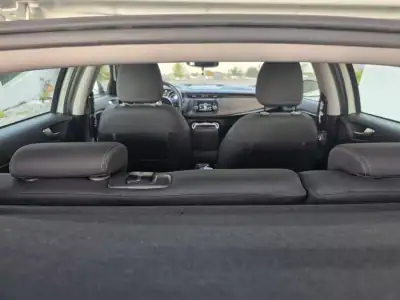 Alfa Romeo Giulietta 2015 - 13500 EUR, 148000 km - AUTO.MOTO.pt - 148000km - foto 32 de 49