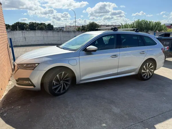 Skoda Octavia Break 1.4 TSI iV Ultra DSG 2024 Hybrid Plug-In