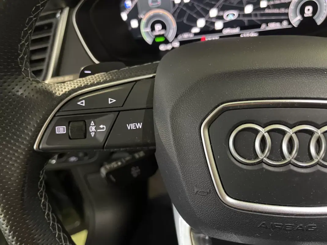 Audi Q5 Sportback 2023 - 44500 EUR, 89000 km - AUTO.MOTO.pt - 89000km - foto 21 de 45