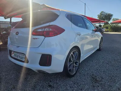 Kia Ceed 2015 - 15900 EUR, 113000 km - 113000km - foto 8 de 31