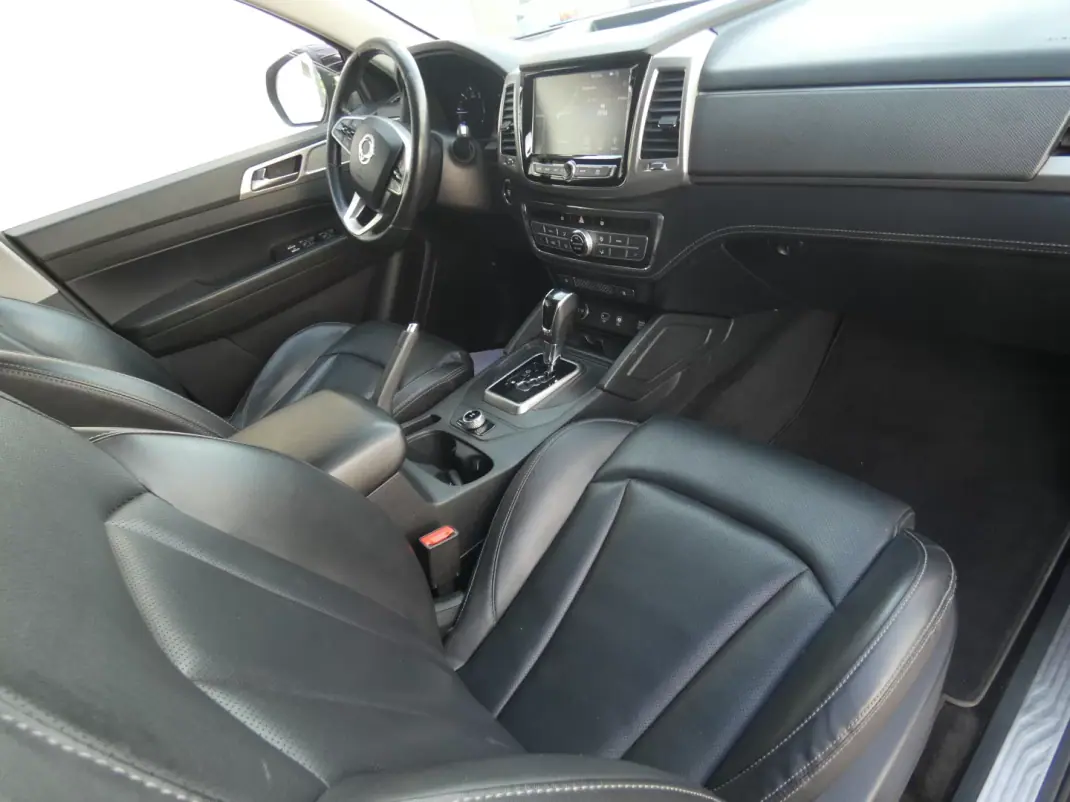 SsangYong Musso 2018 - 27500 EUR, 132000 km - AUTO.MOTO.pt - 132000km - foto 22 de 50