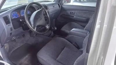 Toyota 2005 - 17500 EUR, 109000 km - AUTO.MOTO.pt - 109000km - foto 6 de 8