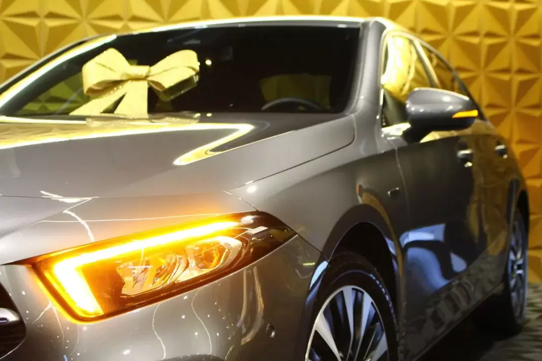 Mercedes-Benz A 250 2020 - 23900 EUR, 140000 km - AUTO.MOTO.pt - 140000km - foto 4 de 35