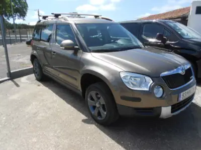 Skoda Yeti 2011 - 8900 EUR, 190307 km - AUTO.MOTO.pt - 190307km - foto 2 de 11