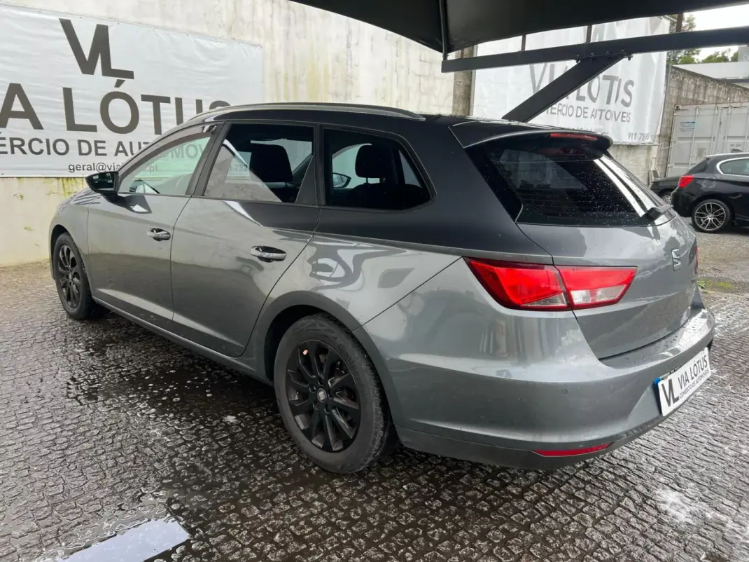 SEAT Leon ST 2016 - 12500 EUR, 159200 km - AUTO.MOTO.pt - 159200km - foto 2 de 5