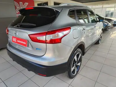 Nissan Qashqai 2015 - 14350 EUR, 98000 km - AUTO.MOTO.pt - 98000km - foto 11 de 38