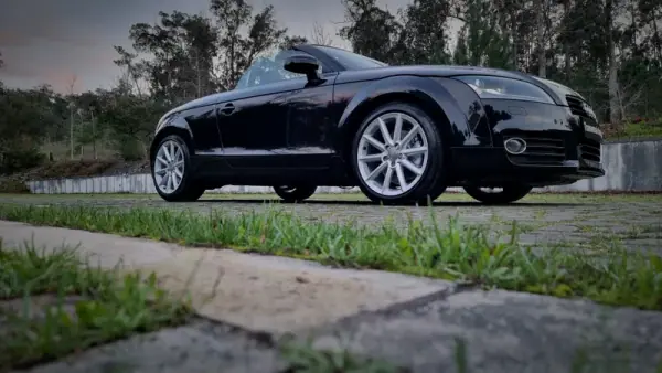 Audi TT Roadster 2011 - 19500 EUR, 52000 km - AUTO.MOTO.pt - 52000km - foto 17 de 20