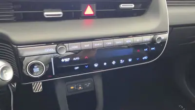 Hyundai Ioniq 5 2025 - 42900 EUR, 18996 km - 18996km - foto 49 de 62
