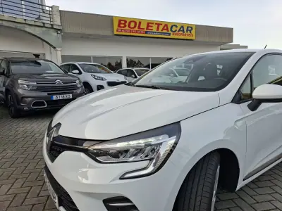 Renault Clio 2019 - 15000 EUR, 62800 km - AUTO.MOTO.pt - 62800km - foto 11 de 32
