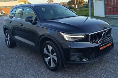 Volvo XC 40 2022 - 29490 EUR, 63800 km - AUTO.MOTO.pt - 63800km - foto 3 de 20