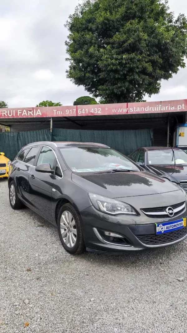 Opel Astra Sports Tourer 2016 - 9998 EUR, 162378 km - AUTO.MOTO.pt - 162378km - foto 2 de 28