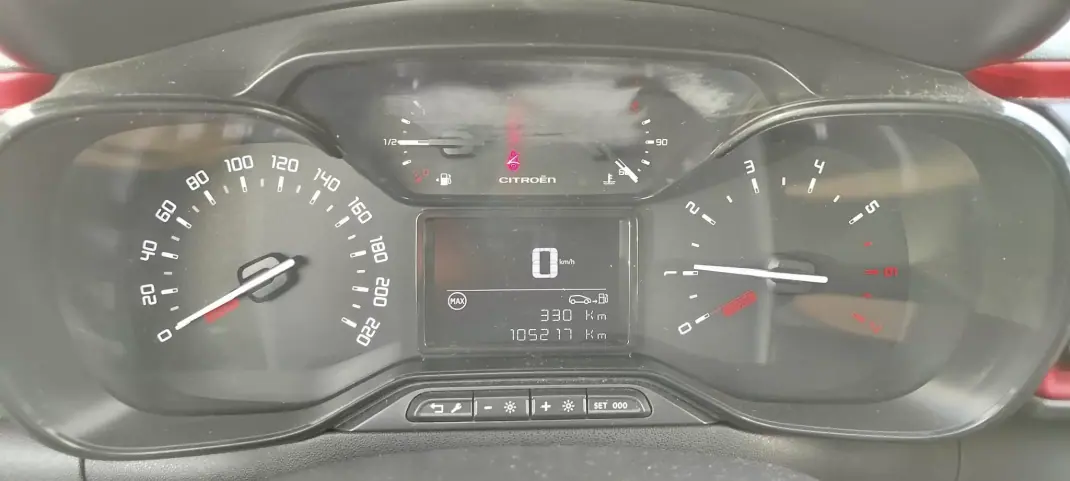 Citroën C3 2021 - 11750 EUR, 105000 km - AUTO.MOTO.pt - 105000km - foto 11 de 11